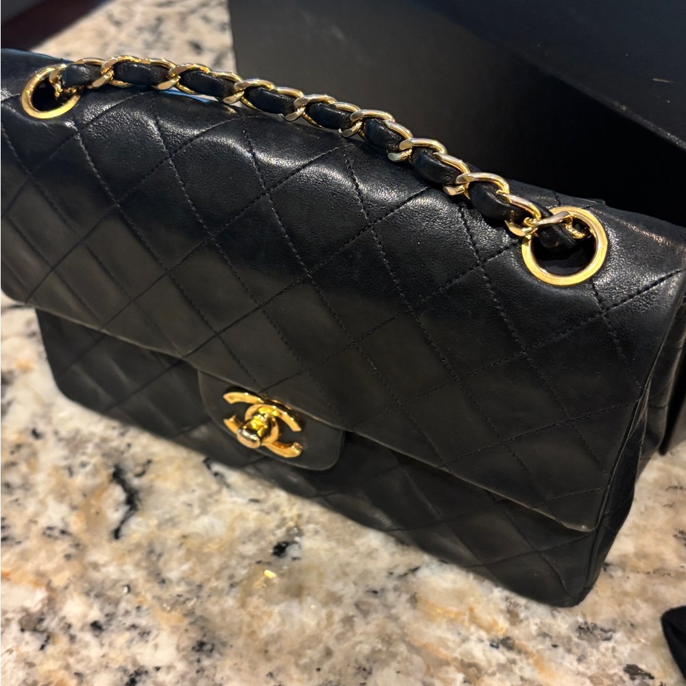 Authentic Chanel CC Matelasse in good condition - Picture 10 of 17